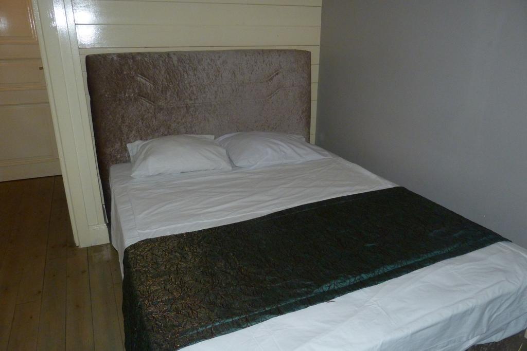 Eagles Budget Home Istanbul Rum bild